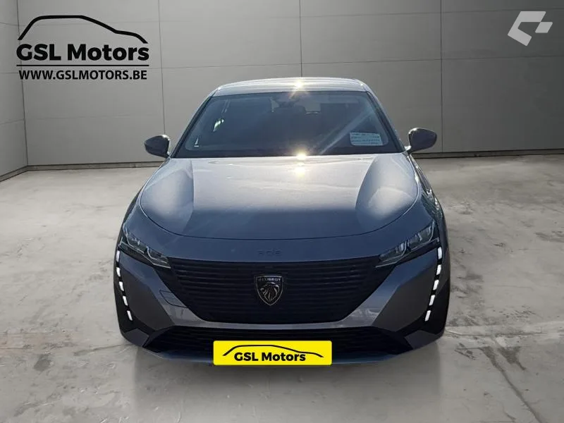 Peugeot 308 2022 — photo 3