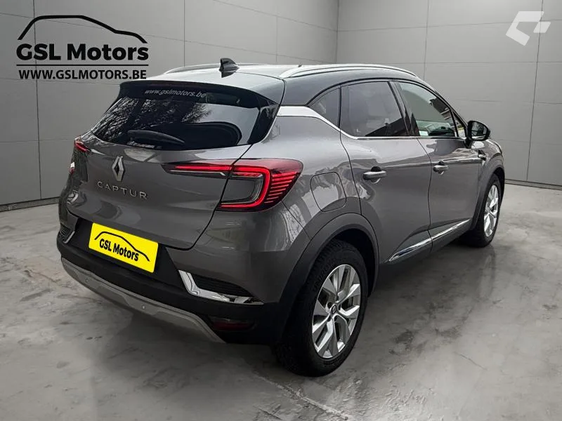 Renault Captur 2022 — photo 4