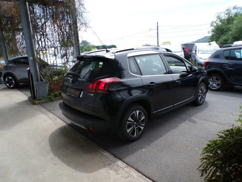 Peugeot 2008 2017 — photo 4