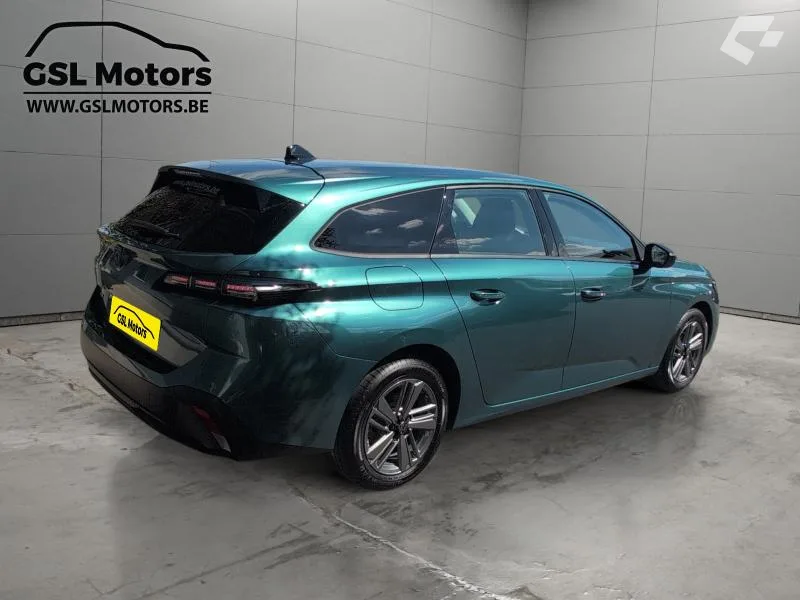 Peugeot 308 2022 — photo 4