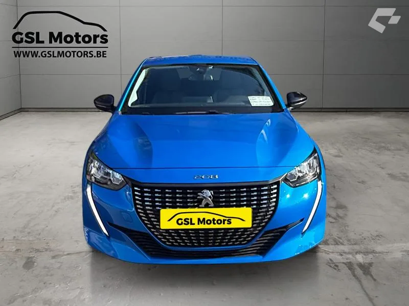 Peugeot 208 2022 — photo 2