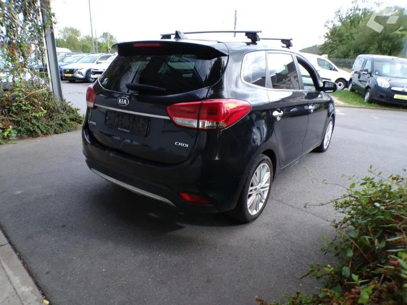 Kia Carens 2017 — photo 4