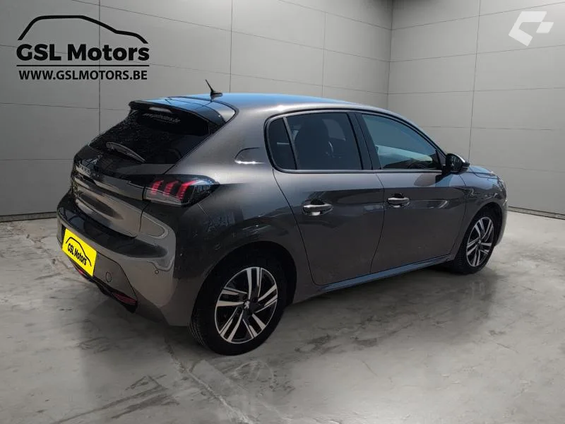Peugeot 208 2022 — photo 4