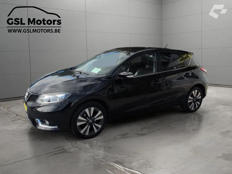 Nissan Pulsar 2017 — photo 1