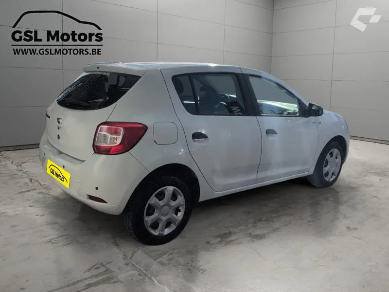 Dacia Sandero 2016 — photo 4