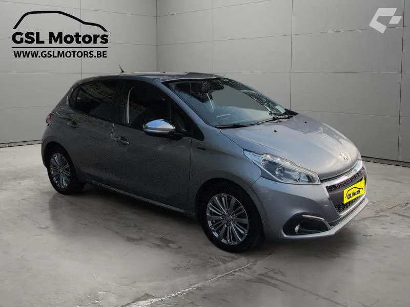 Peugeot 208 2019 — photo 3