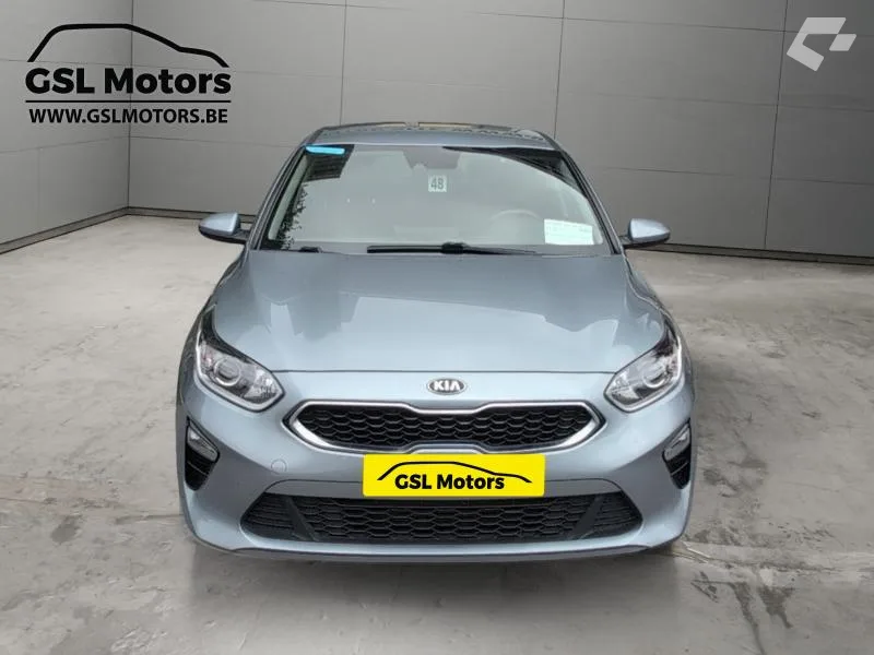 Kia Ceed 2021 — photo 2