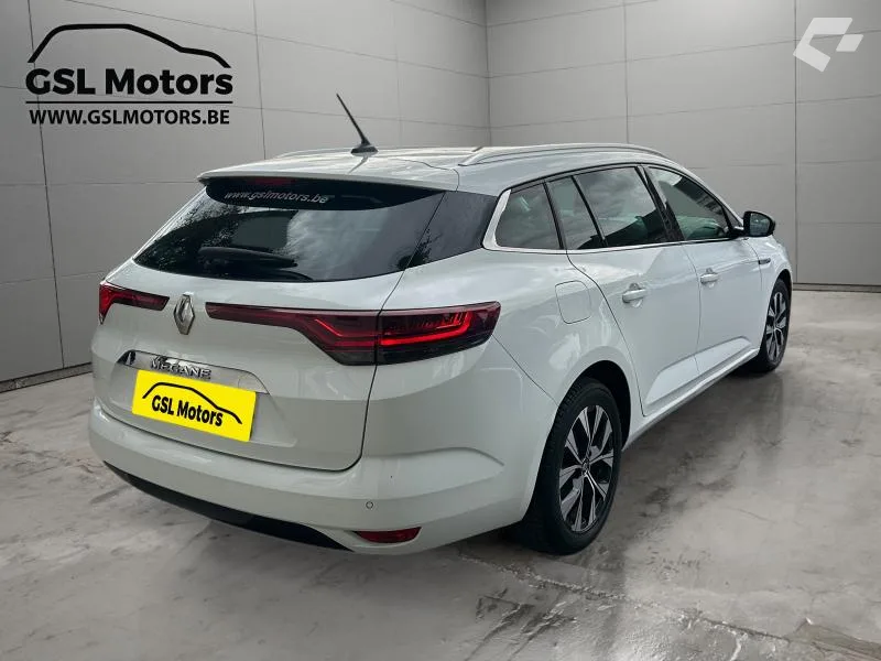 Renault Megane 2022 — photo 4