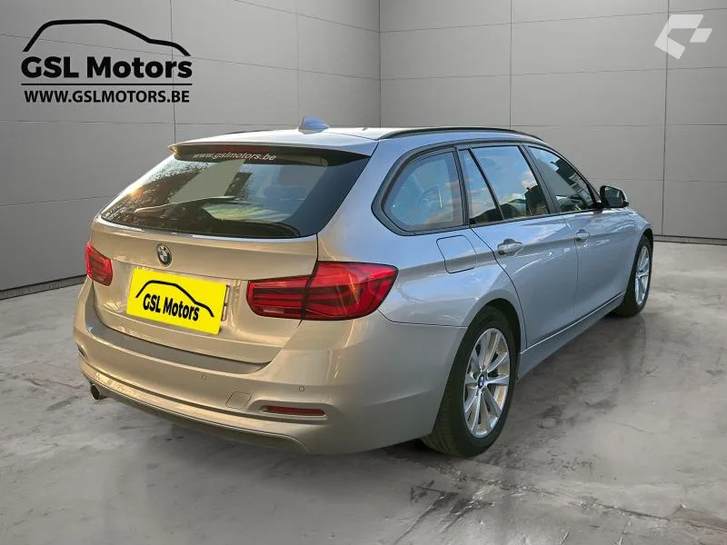 BMW Série 3 2018 — photo 4