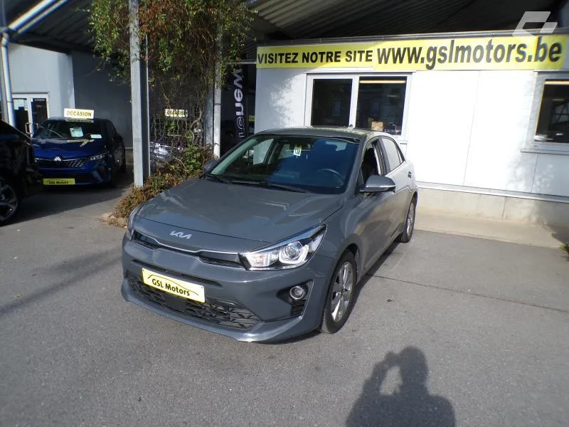 Kia Rio 2023 — photo 1