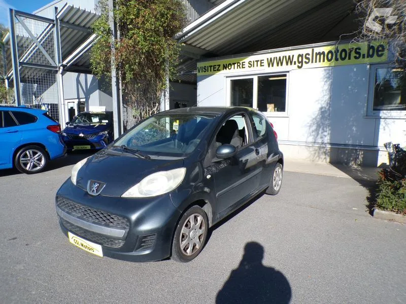 Peugeot 107 2011 — photo 1