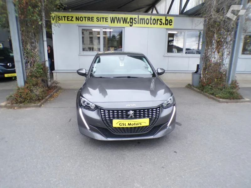 Peugeot 208 2021 — photo 2