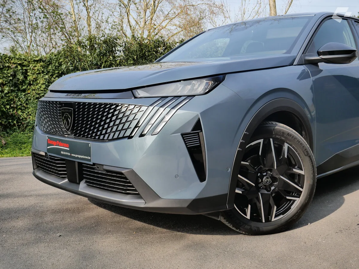 Peugeot 3008 2025 — photo 2