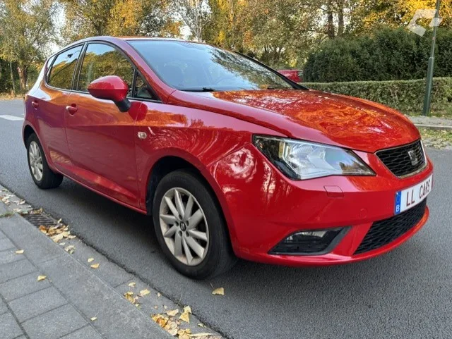 SEAT Ibiza 2015 — photo 2