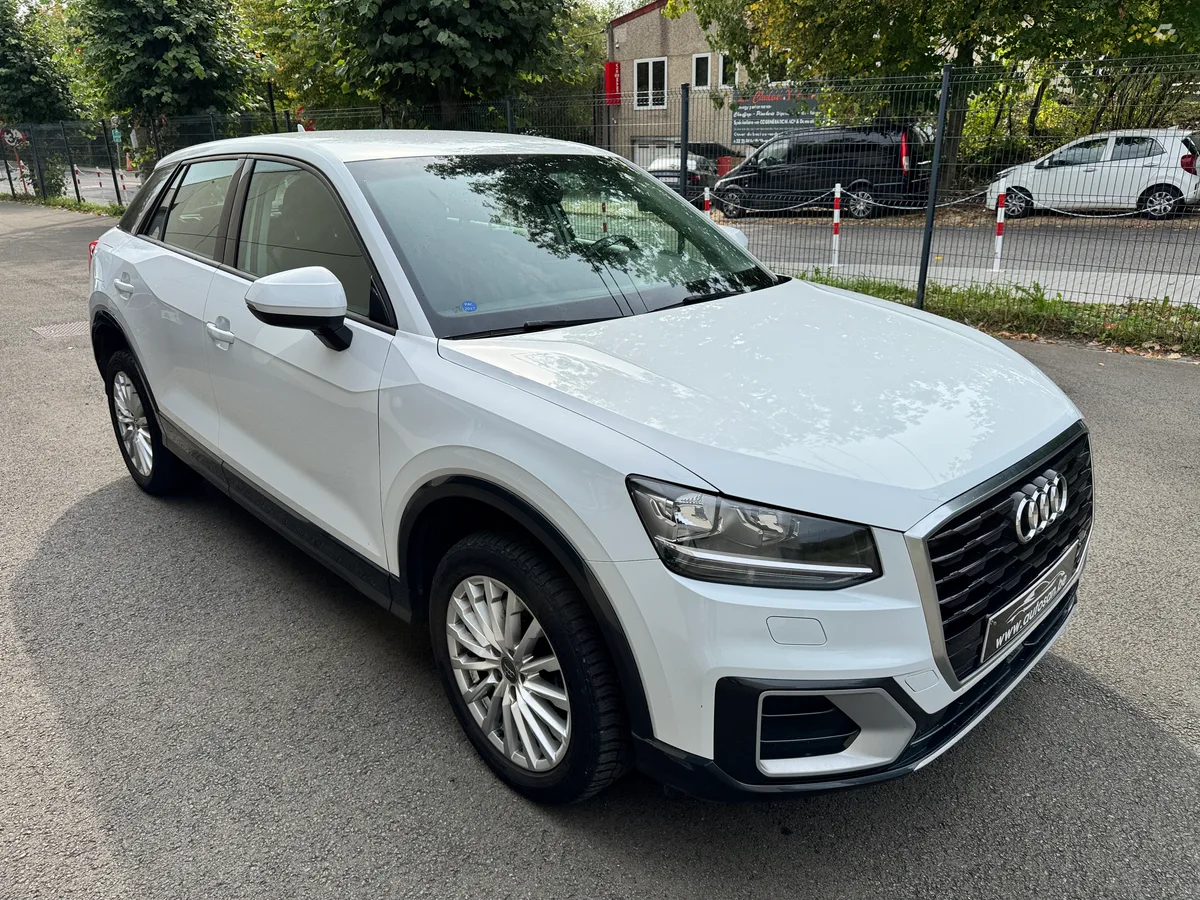 Audi Q2 2017 — photo 3