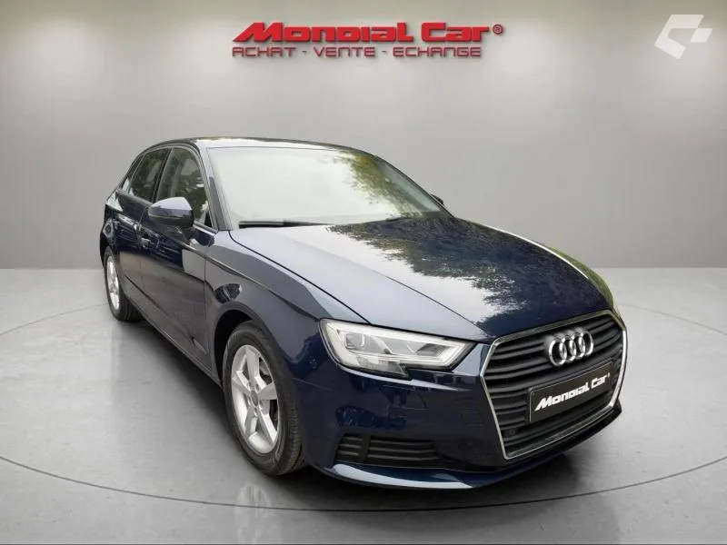 Audi A3 2019 — photo 3