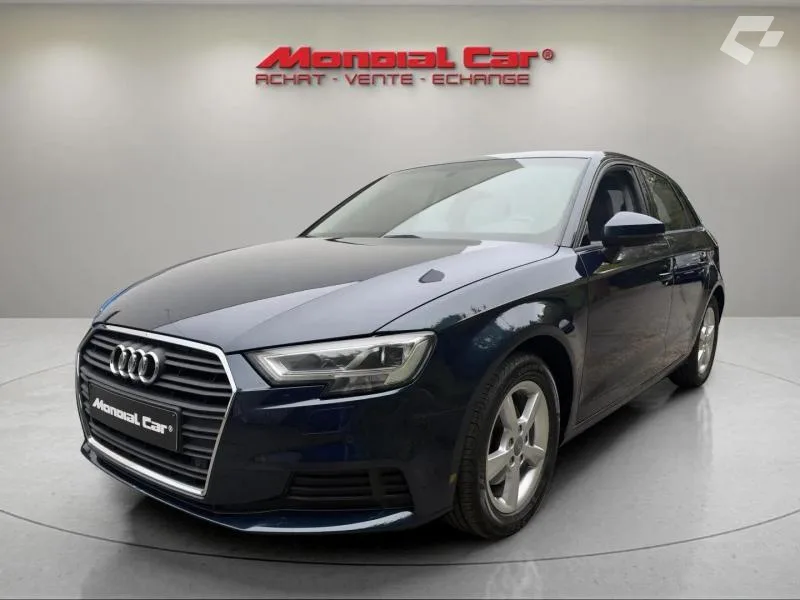 Audi A3 2019 — photo 1