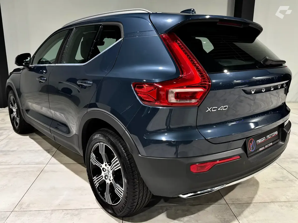 Volvo XC40 2019 — photo 2