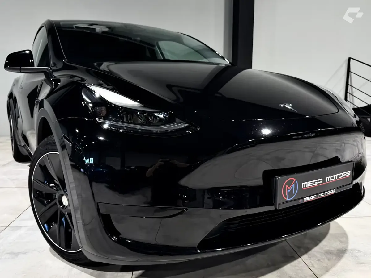 Tesla MODEL Y 2023 — photo 1