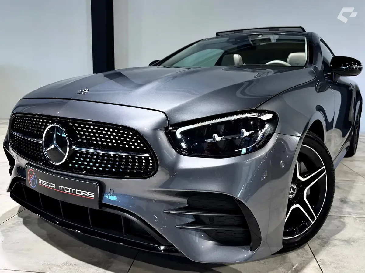 Mercedes-Benz Classe E Coupé 2020 — photo 3