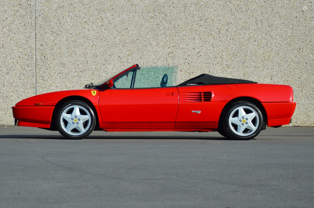Ferrari Mondial 1995 — photo 2