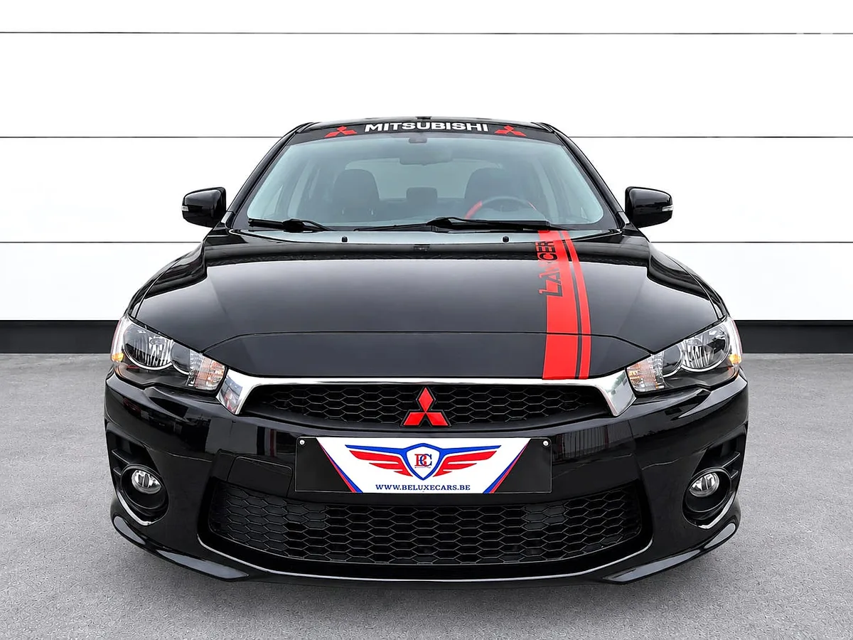 Mitsubishi Lancer 2016 — photo 2