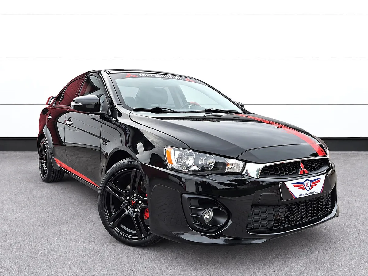 Mitsubishi Lancer 2016 — photo 3
