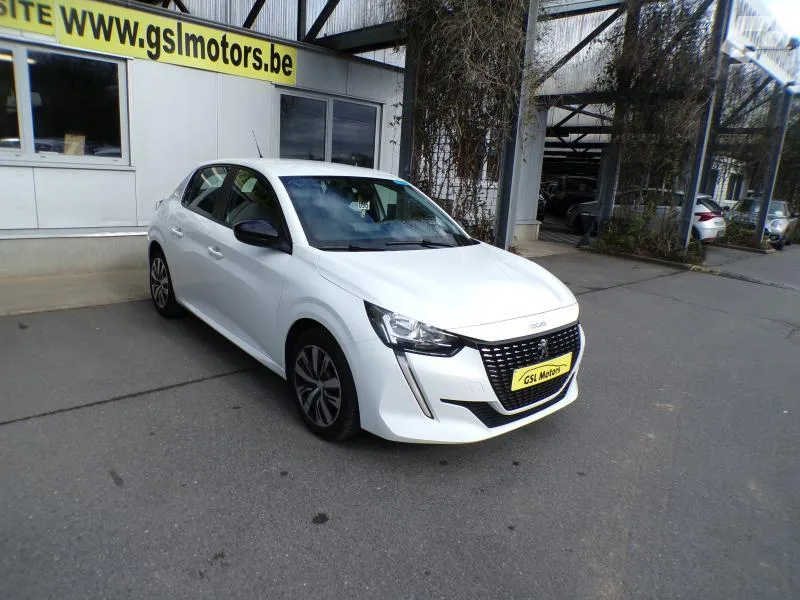 Peugeot 208 2023 — photo 3