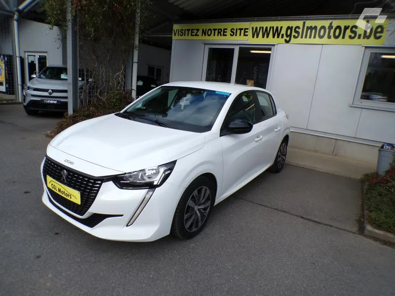 Peugeot 208 2023 — photo 1