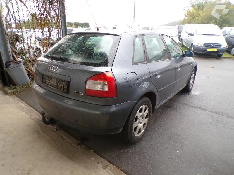 Audi A3 2001 — photo 4