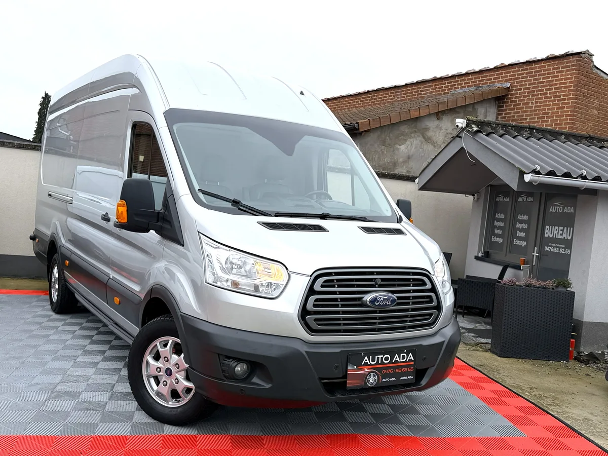 Ford Transit 2016 — photo 1