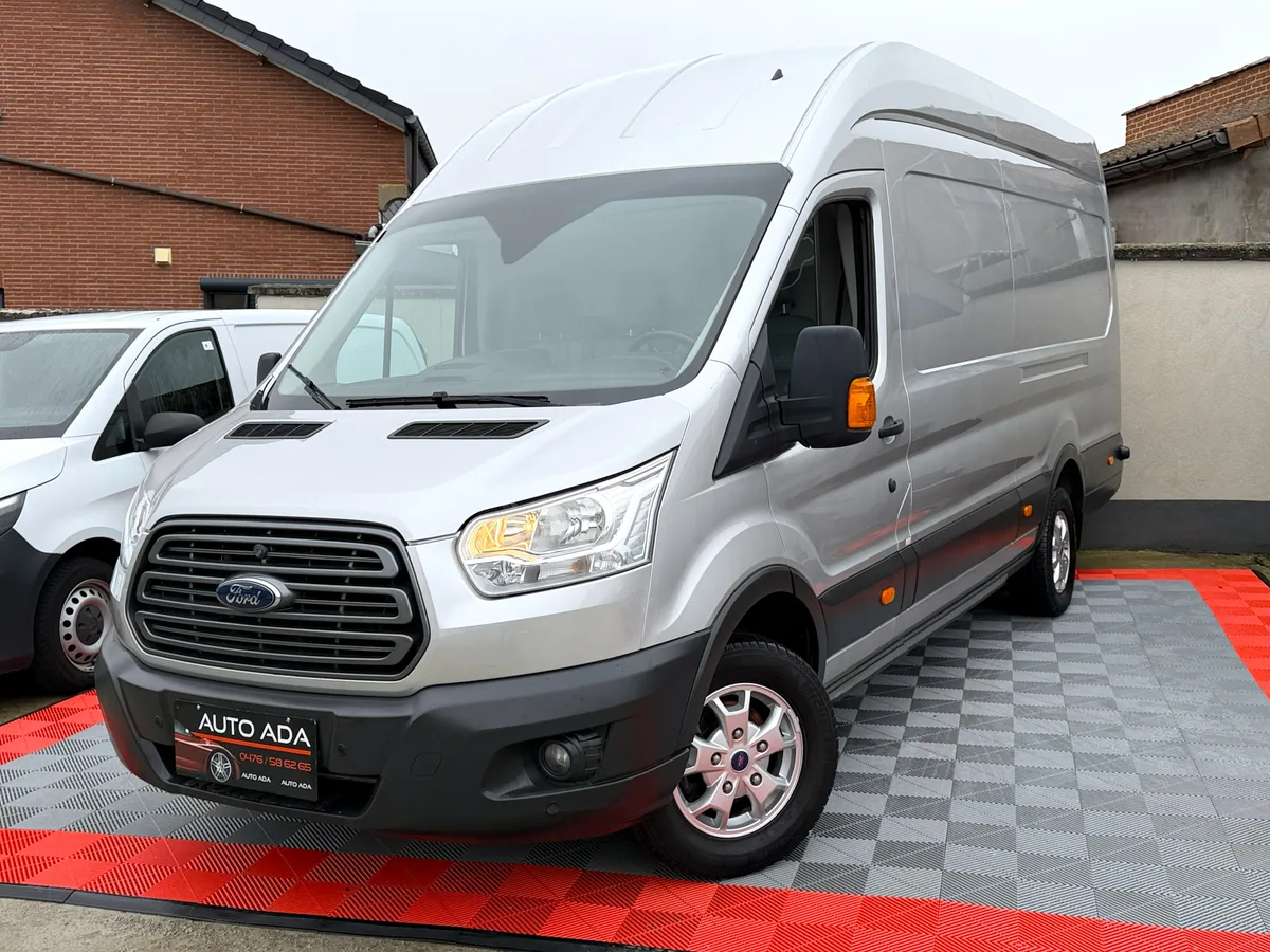 Ford Transit 2016 — photo 2
