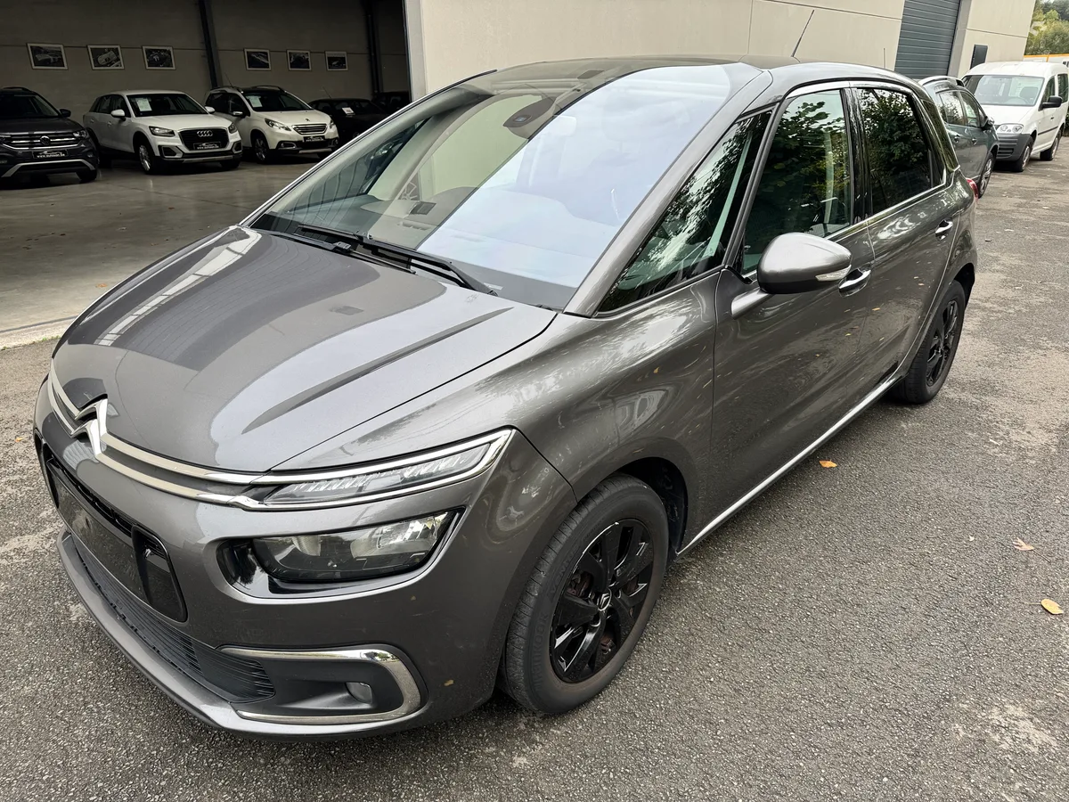 Citroën C4 Picasso 2017 — photo 1