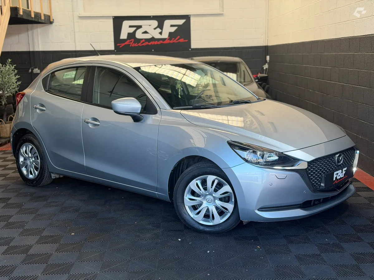Mazda 2 2020 — photo 2