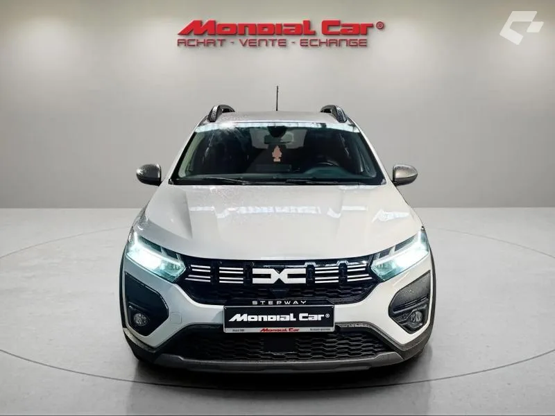 Dacia Sandero 2023 — photo 2