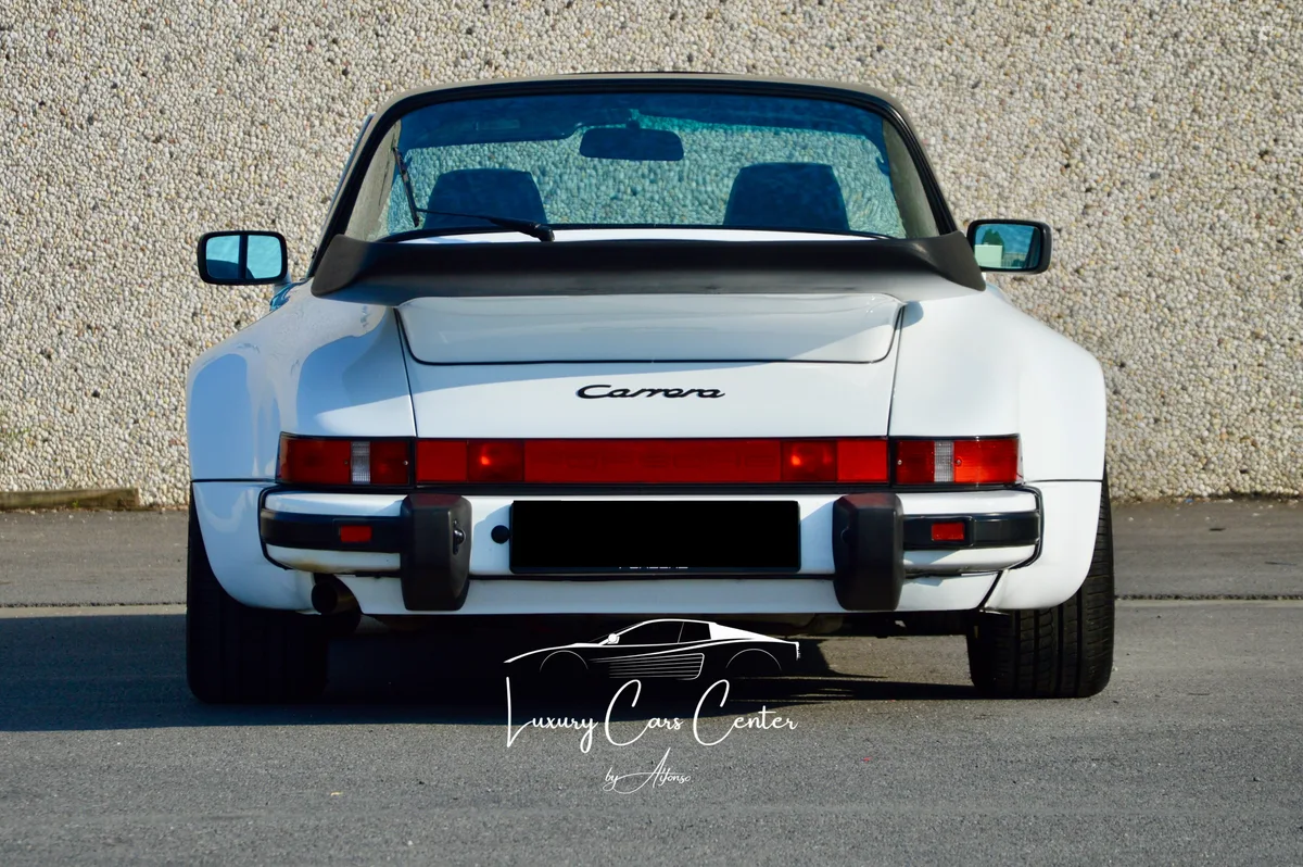 Porsche 911 1988 — photo 4