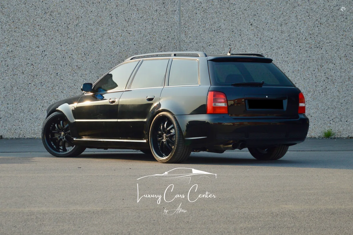 Audi RS4 2001 — photo 3