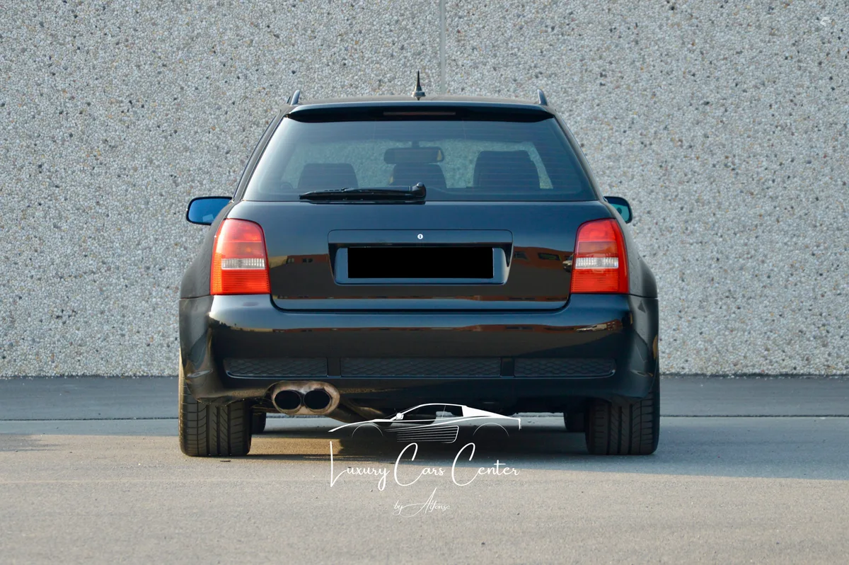 Audi RS4 2001 — photo 4