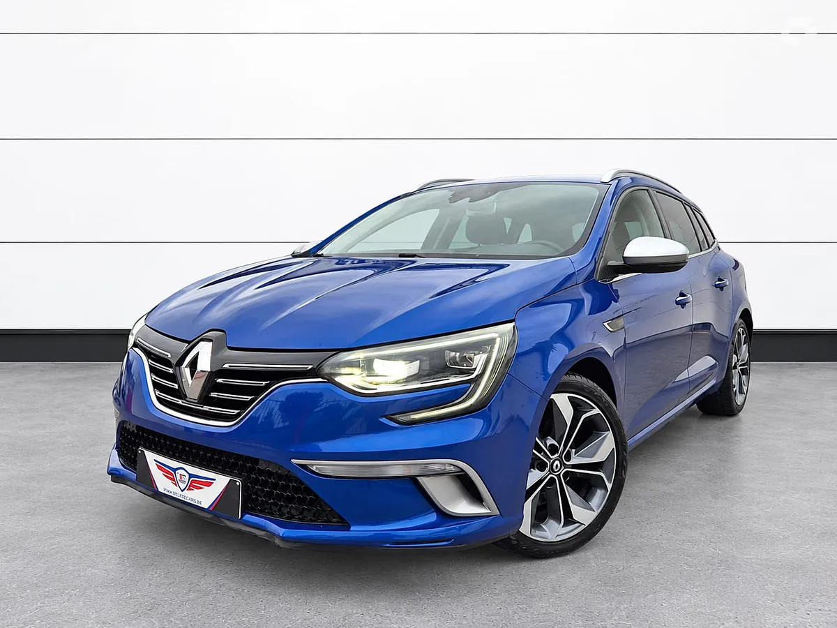 Renault Megane 2018 — photo 1