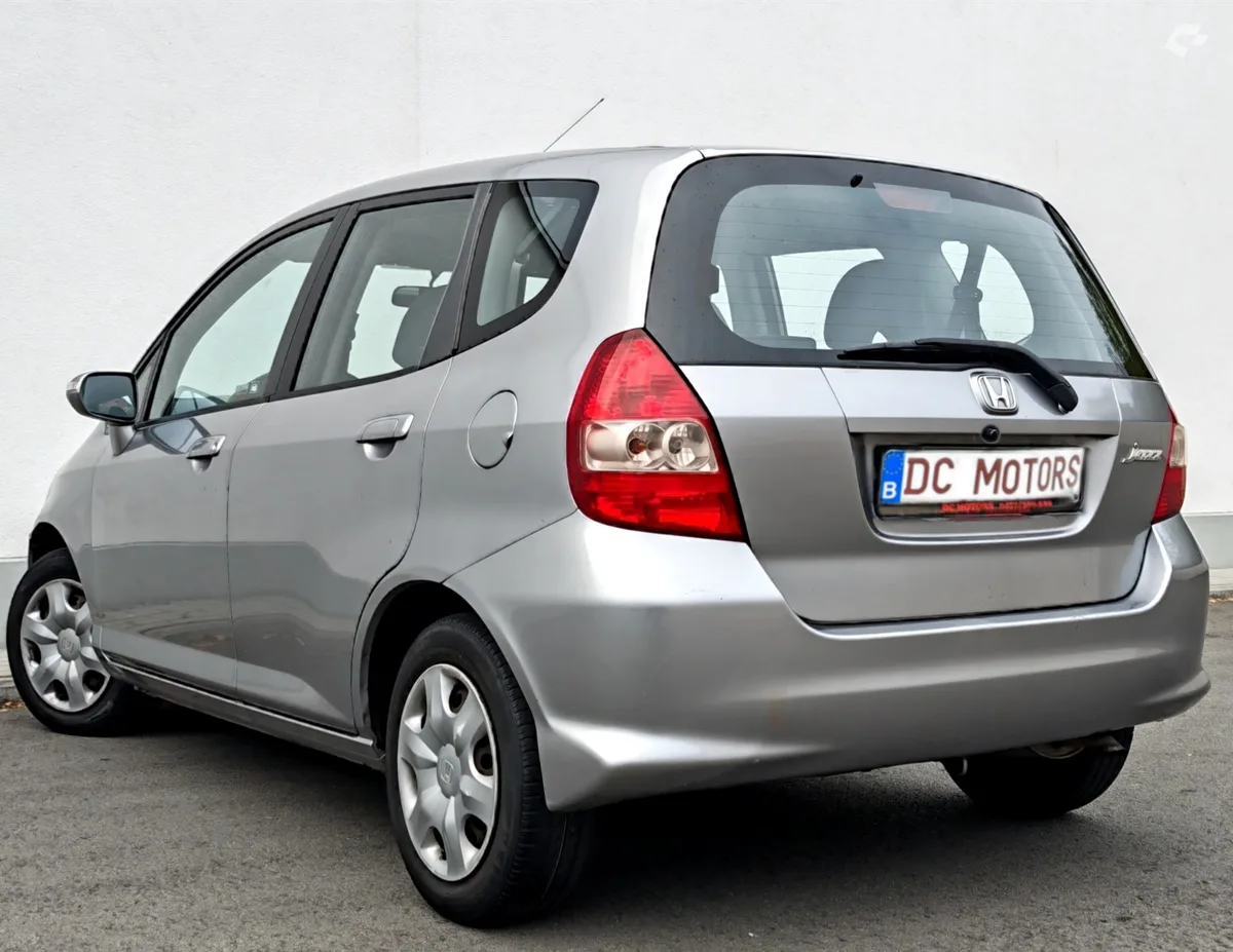 Honda (voiture) Jazz 2006 — photo 2