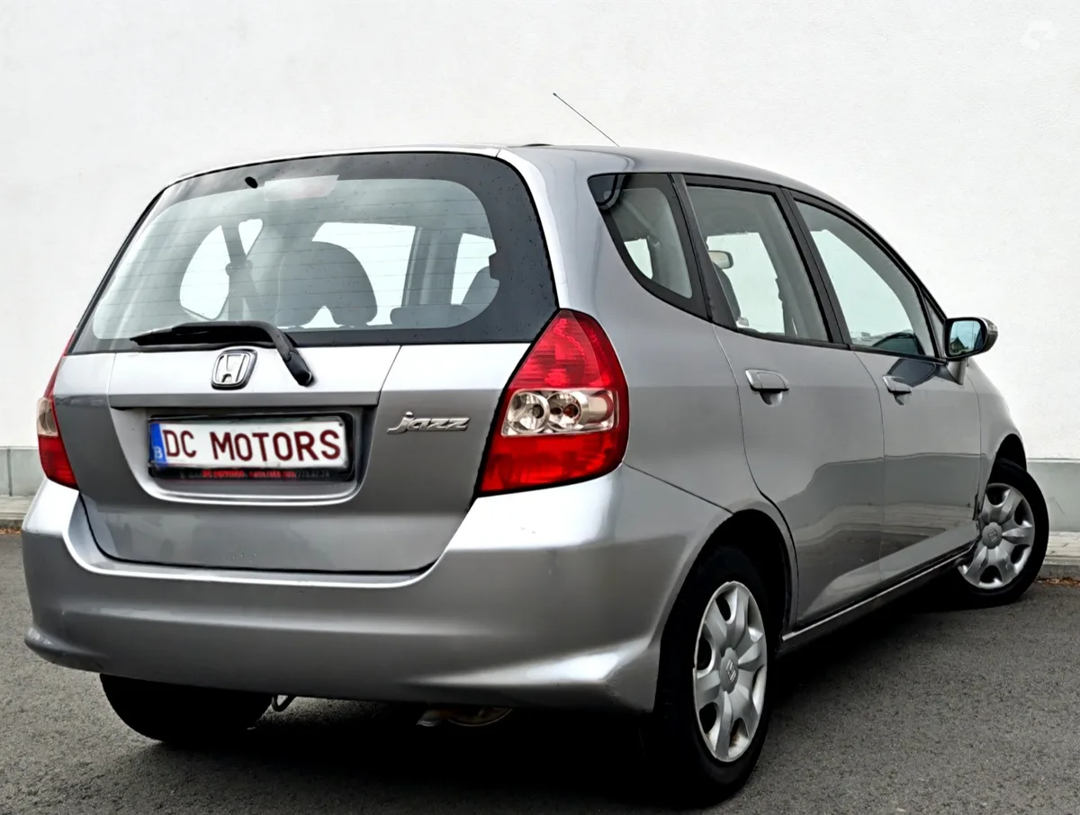 Honda (voiture) Jazz 2006 — photo 4