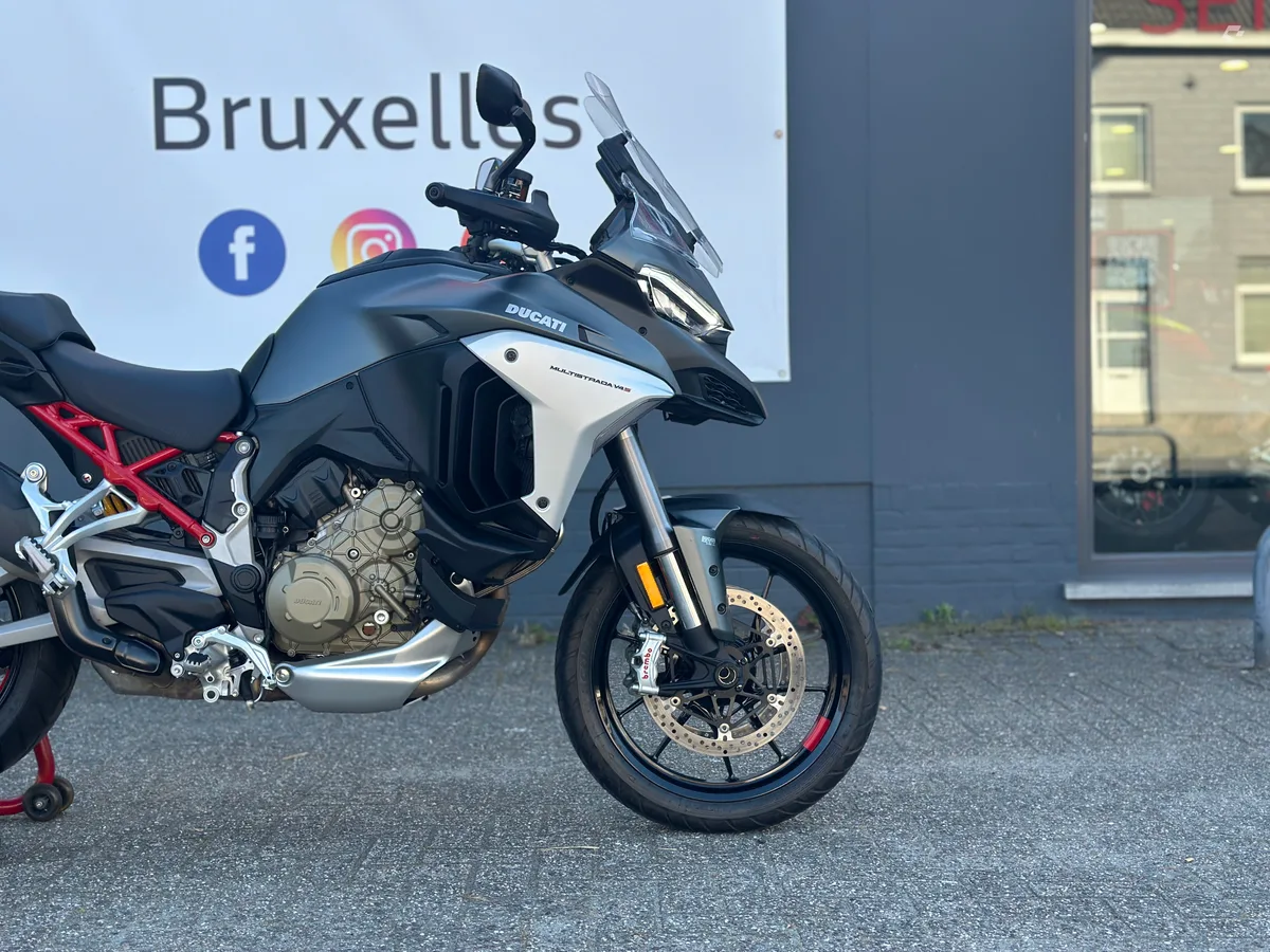 Ducati Multistrada 2022 — photo 1
