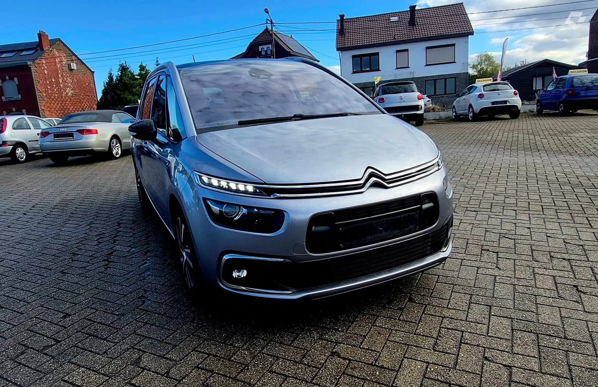 Citroën C4 Spacetourer 2022 — photo 1