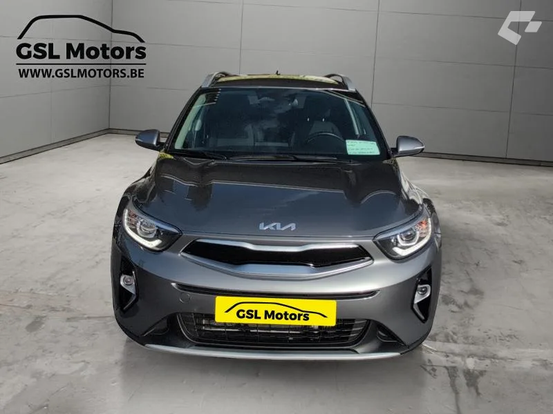 Kia Stonic 2024 — photo 2