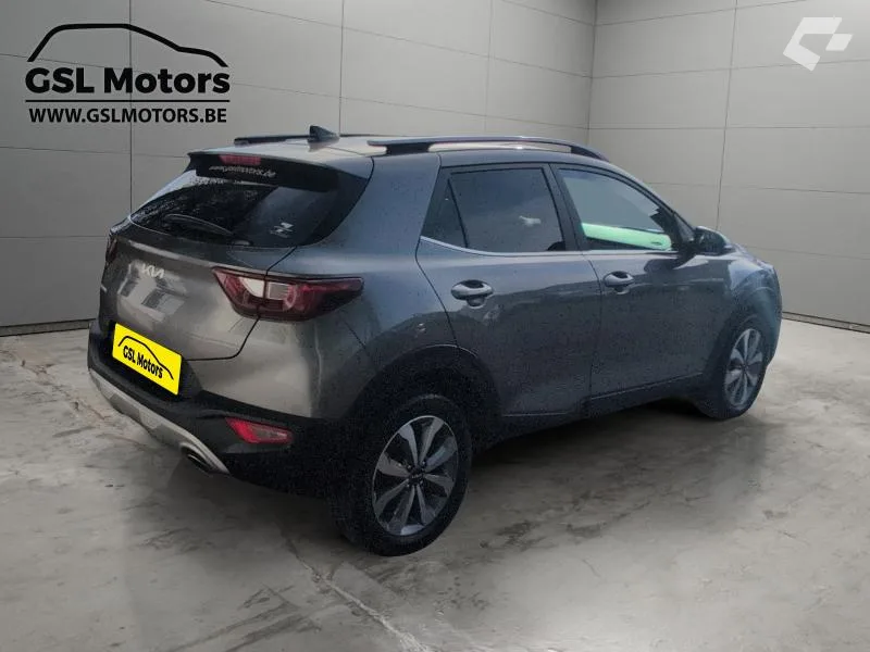 Kia Stonic 2024 — photo 4