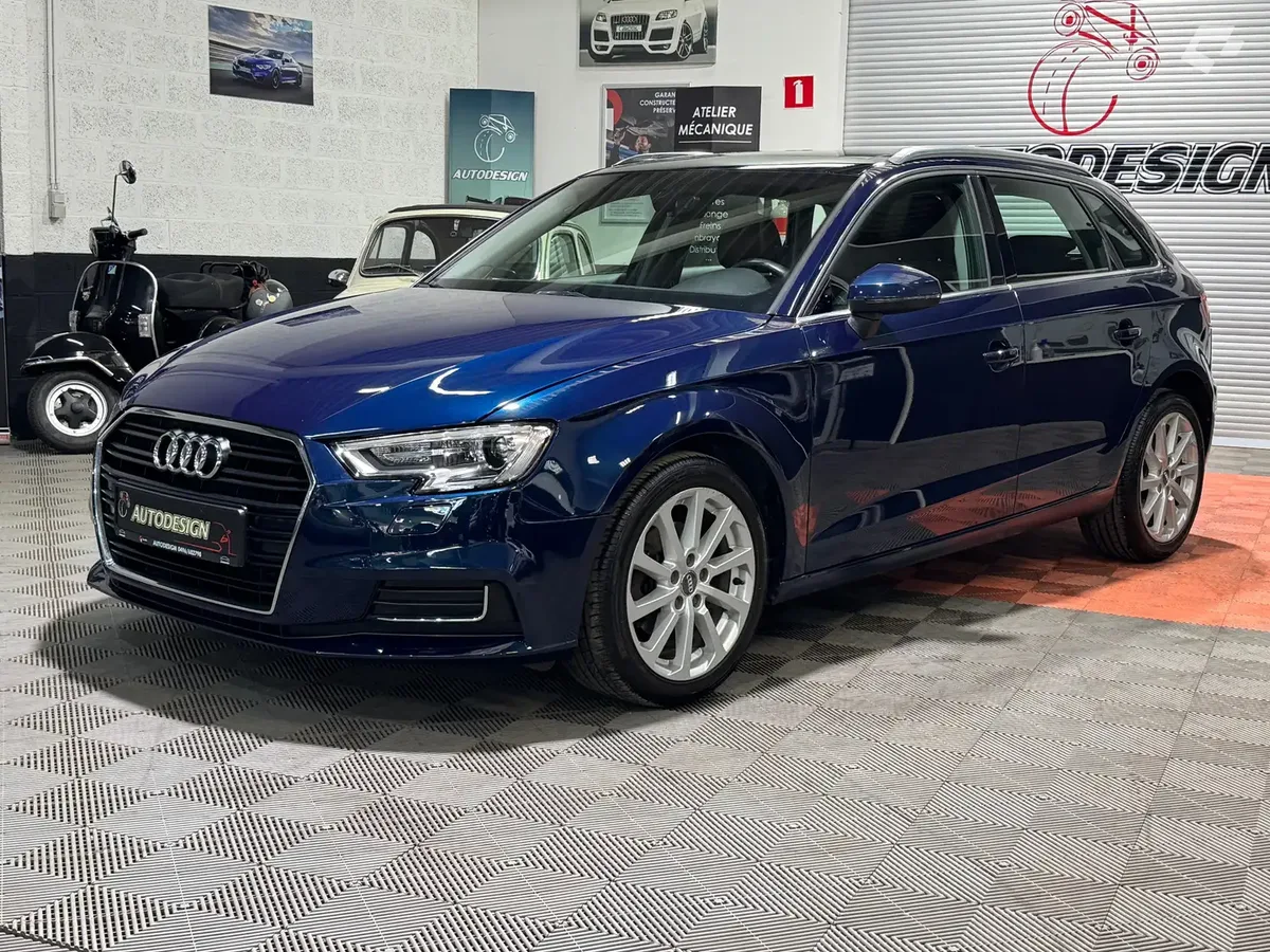 Audi A3 2016 — photo 2