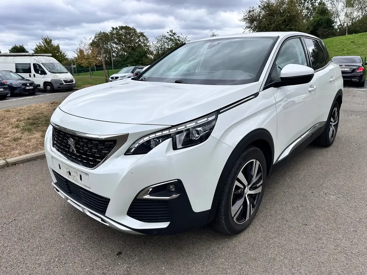 Peugeot 3008 2017 — photo 1