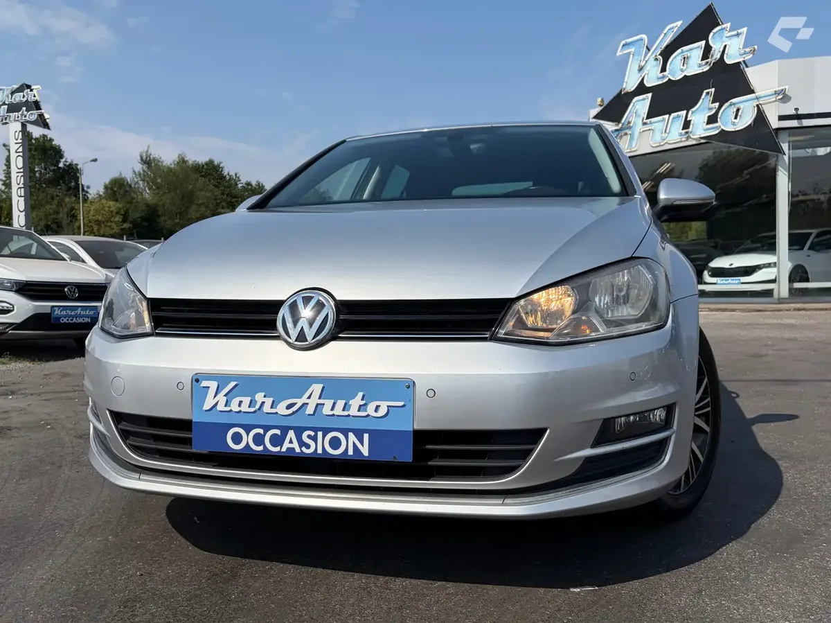Volkswagen Golf 2017 — photo 1
