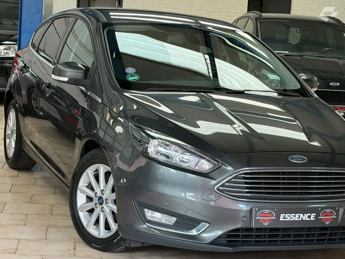 Ford Focus 2018 — photo 2