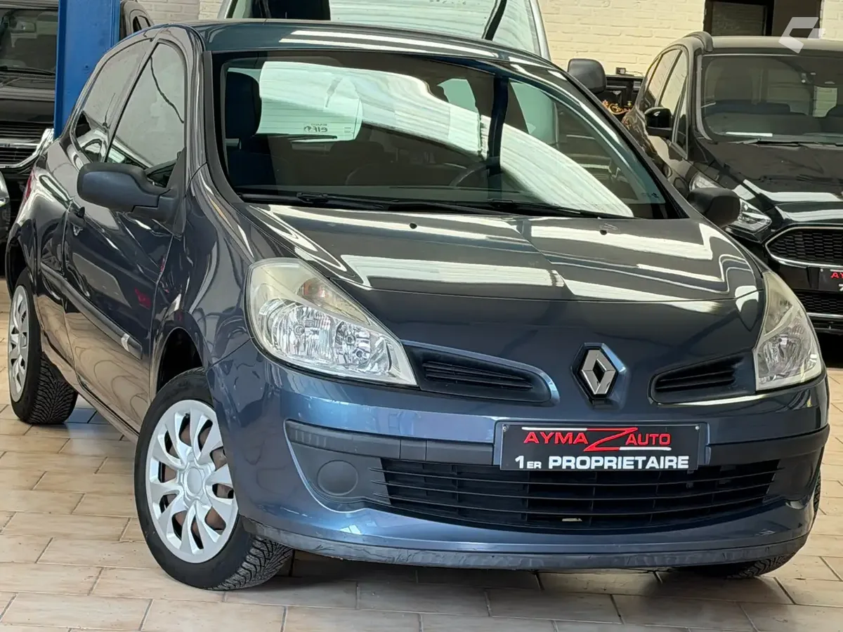 Renault Clio 2008 — photo 1